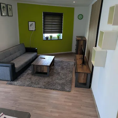 Apartamento 3 *